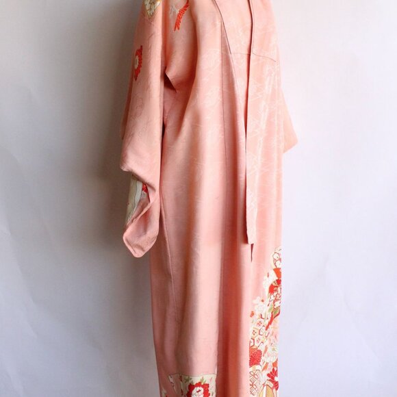 Vintage Kimono Robe with Obi, Silk Japanese Chu Furisode Pink with Flowers - Picture 2 of 10